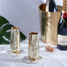 Load image into Gallery viewer, CLINQ- GOLD CHAMPAGNE FLUTES
