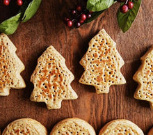 Load image into Gallery viewer, Merna’s- CHRISTMAS CRUMPETS 4 pack (local pick up &amp; delivery only)
