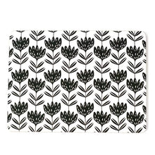 Load image into Gallery viewer, MY HYGGE HOME- PLACEMATS- FLEUR SET 4
